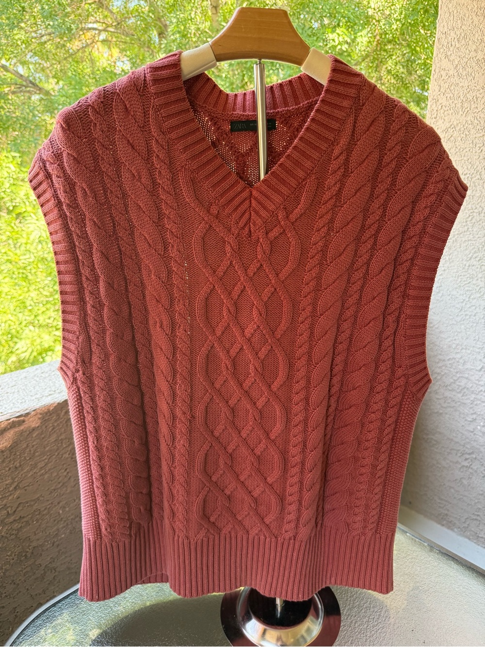 Zara Cable Knit V-Neck Sweater Vest - Dusty Rose